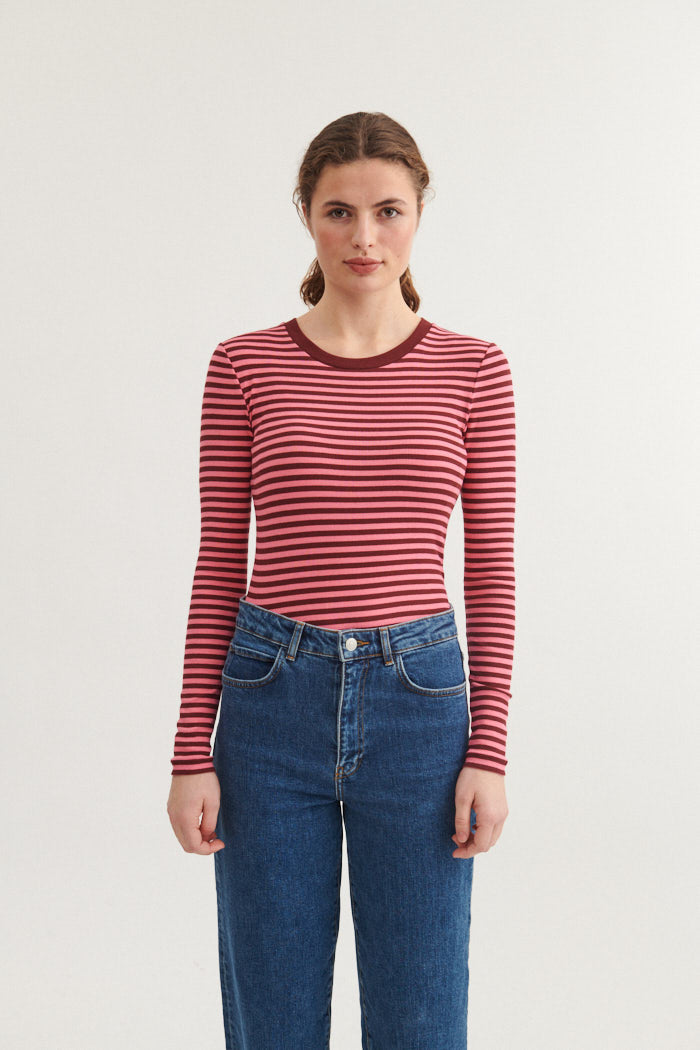 Basic Apparel Ludmilla LS Tee T-shirts 796 Bubble gum/Bordeaux Truffle